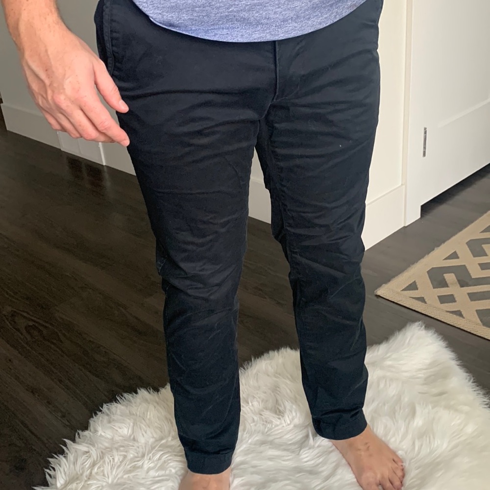 A&F Mens Slim Chinos